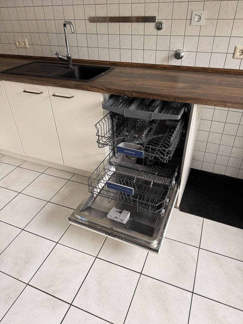 3 bedroom flat to rent, 89 m², Schützenstraße 6, Koblenz, Rhineland-Palatinate 3 bedroom flat to rent, 89 m², Schützenstraße 6, Koblenz, Rhineland-Palatinate