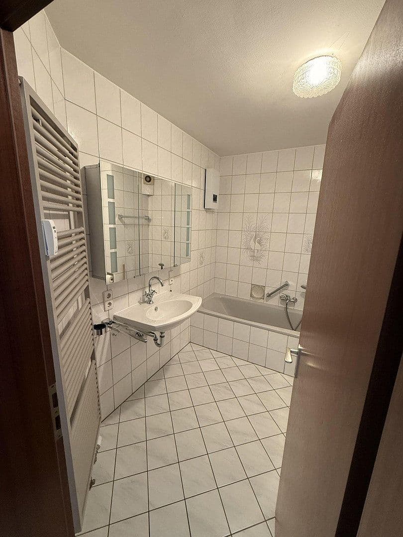 3 bedroom flat to rent, 89 m², Schützenstraße 6, Koblenz, Rhineland-Palatinate 3 bedroom flat to rent, 89 m², Schützenstraße 6, Koblenz, Rhineland-Palatinate