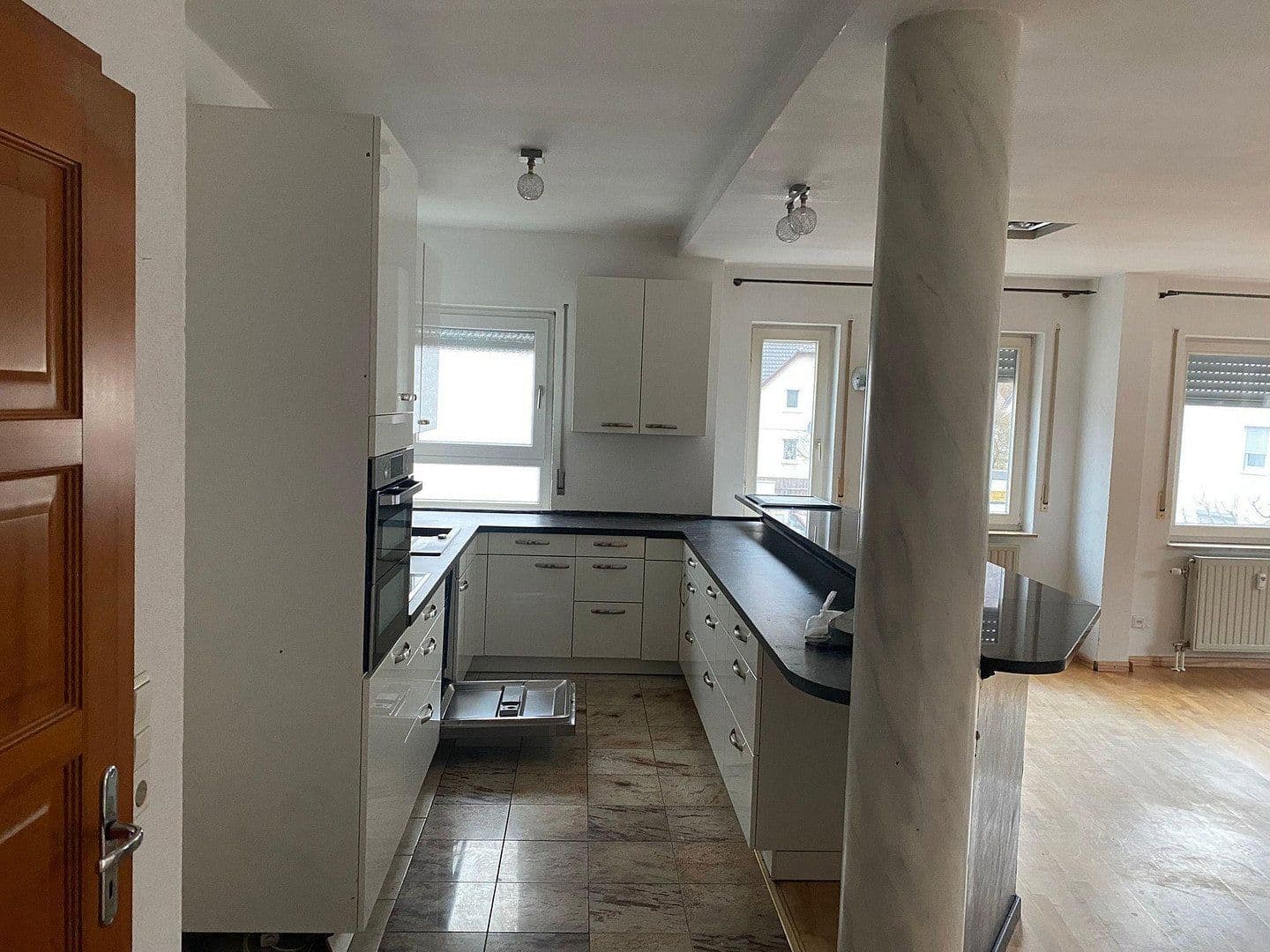 4 bedroom flat for sale, 110 m², Holzelfingerstraße 13, Lichtenstein, Baden-Württemberg 4 bedroom flat for sale, 110 m², Holzelfingerstraße 13, Lichtenstein, Baden-Württemberg