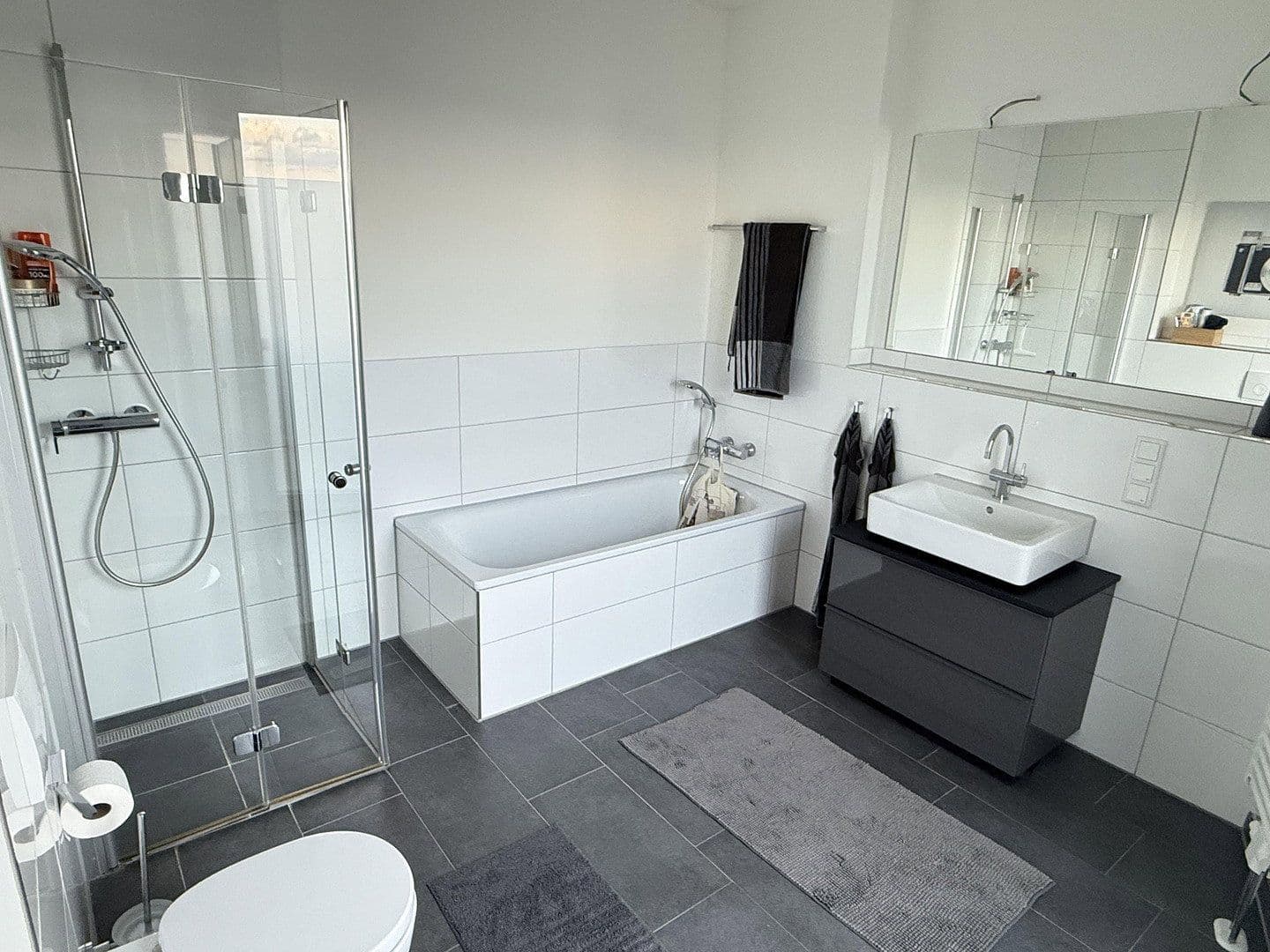 1 bedroom with open-plan kitchen flat to rent, 76 m², Hermannshöhe 42a, Bochum, North Rhine-Westphalia 1 bedroom with open-plan kitchen flat to rent, 76 m², Hermannshöhe 42a, Bochum, North Rhine-Westphalia