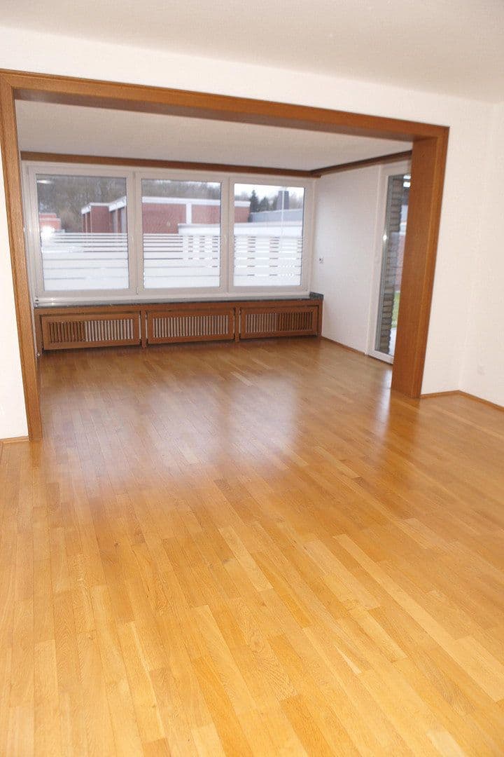 2 bedroom with open-plan kitchen flat to rent, 105 m², Franzstr. 13, Gladbeck, North Rhine-Westphalia 2 bedroom with open-plan kitchen flat to rent, 105 m², Franzstr. 13, Gladbeck, North Rhine-Westphalia