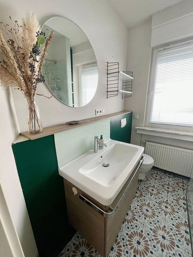 house for sale, 199 m², Luxemburger Str. 308, Hürth, North Rhine-Westphalia house for sale, 199 m², Luxemburger Str. 308, Hürth, North Rhine-Westphalia