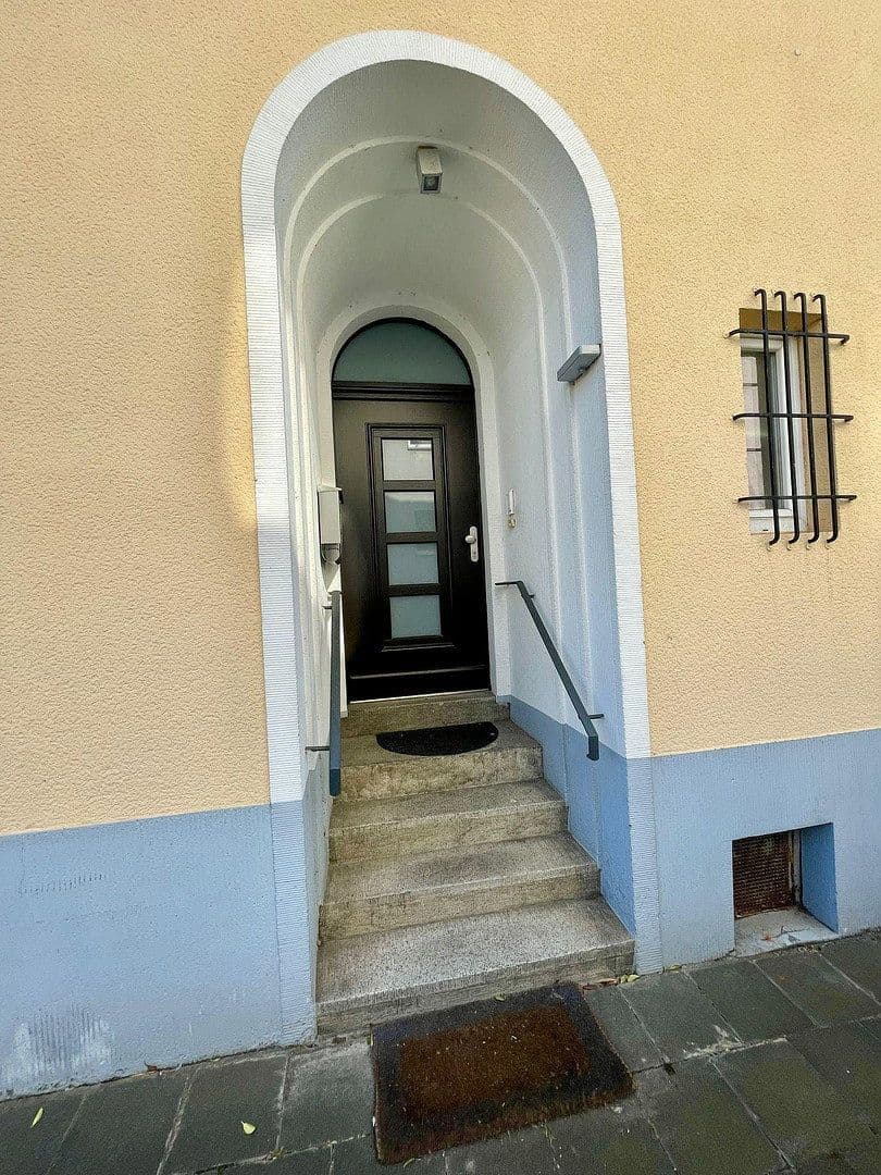 house for sale, 199 m², Luxemburger Str. 308, Hürth, North Rhine-Westphalia house for sale, 199 m², Luxemburger Str. 308, Hürth, North Rhine-Westphalia