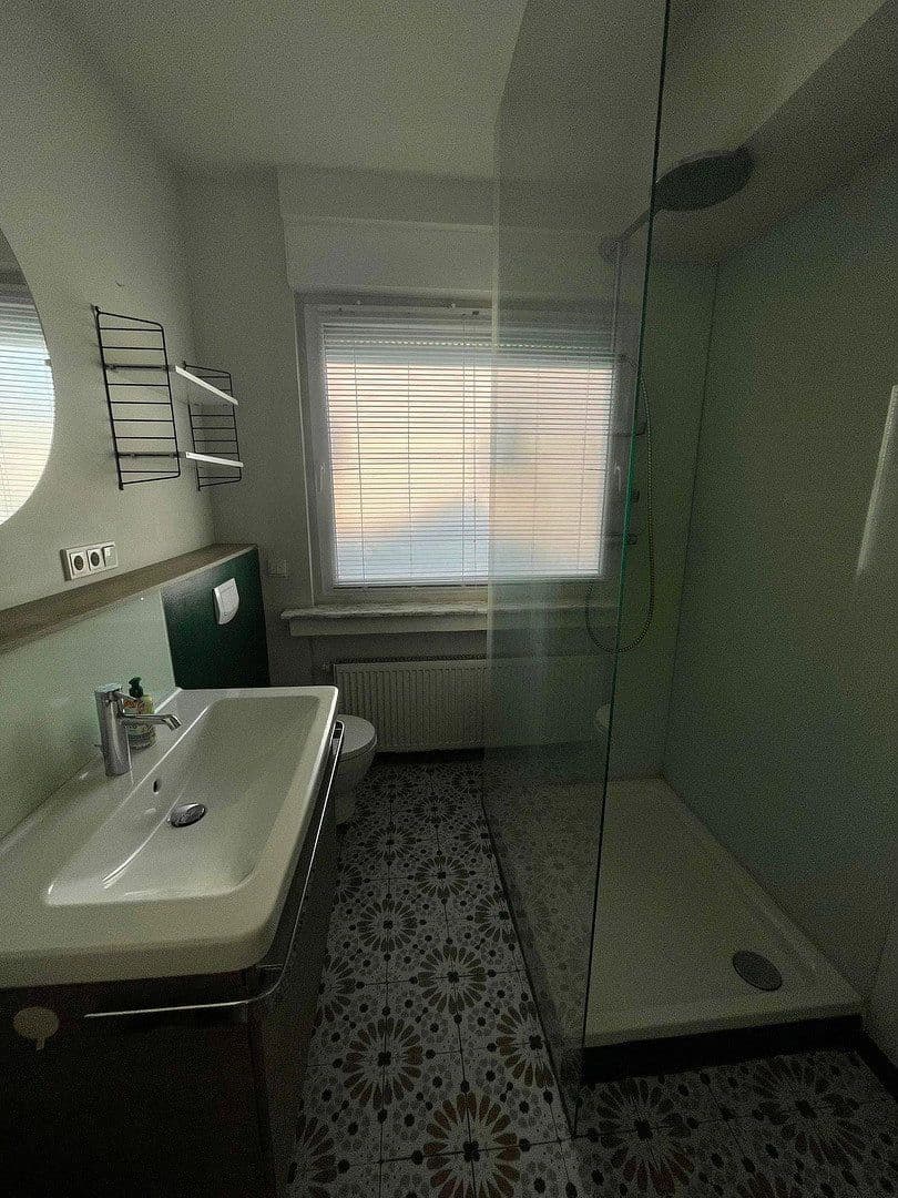 house for sale, 199 m², Luxemburger Str. 308, Hürth, North Rhine-Westphalia house for sale, 199 m², Luxemburger Str. 308, Hürth, North Rhine-Westphalia