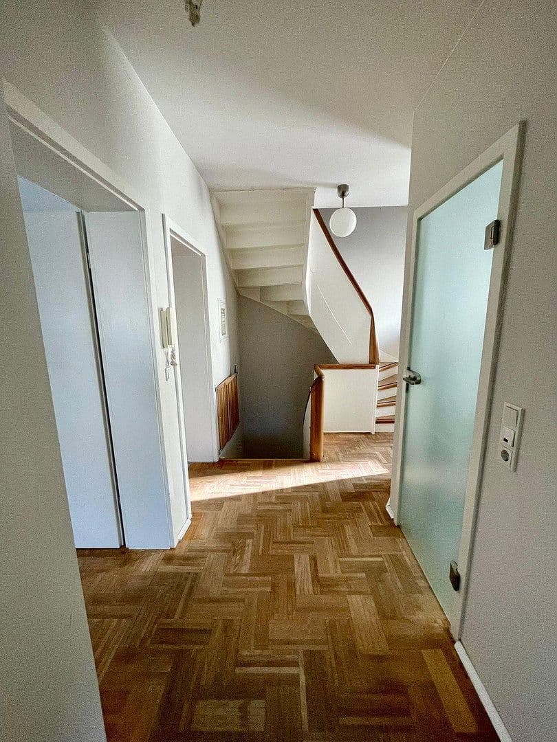 house for sale, 199 m², Luxemburger Str. 308, Hürth, North Rhine-Westphalia house for sale, 199 m², Luxemburger Str. 308, Hürth, North Rhine-Westphalia