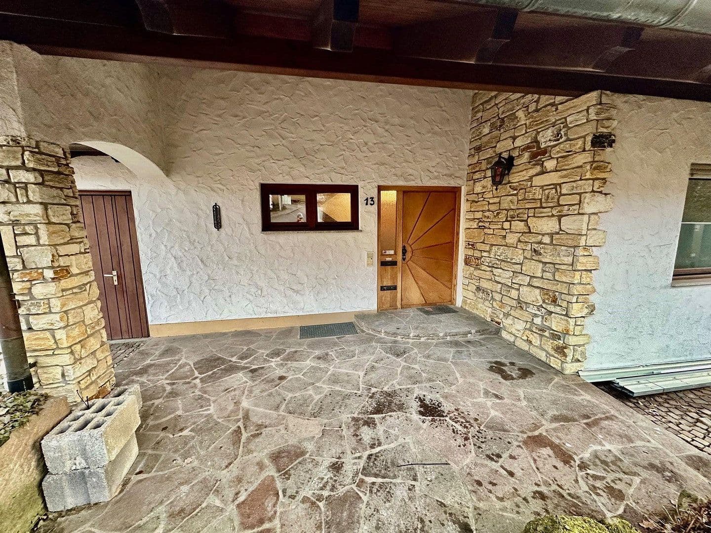 2 bedroom with open-plan kitchen flat to rent, 150 m², Aichtal, Baden-Württemberg 2 bedroom with open-plan kitchen flat to rent, 150 m², Aichtal, Baden-Württemberg