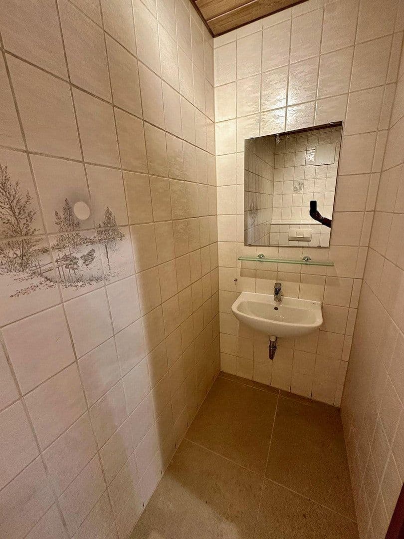 2 bedroom with open-plan kitchen flat to rent, 150 m², Aichtal, Baden-Württemberg 2 bedroom with open-plan kitchen flat to rent, 150 m², Aichtal, Baden-Württemberg