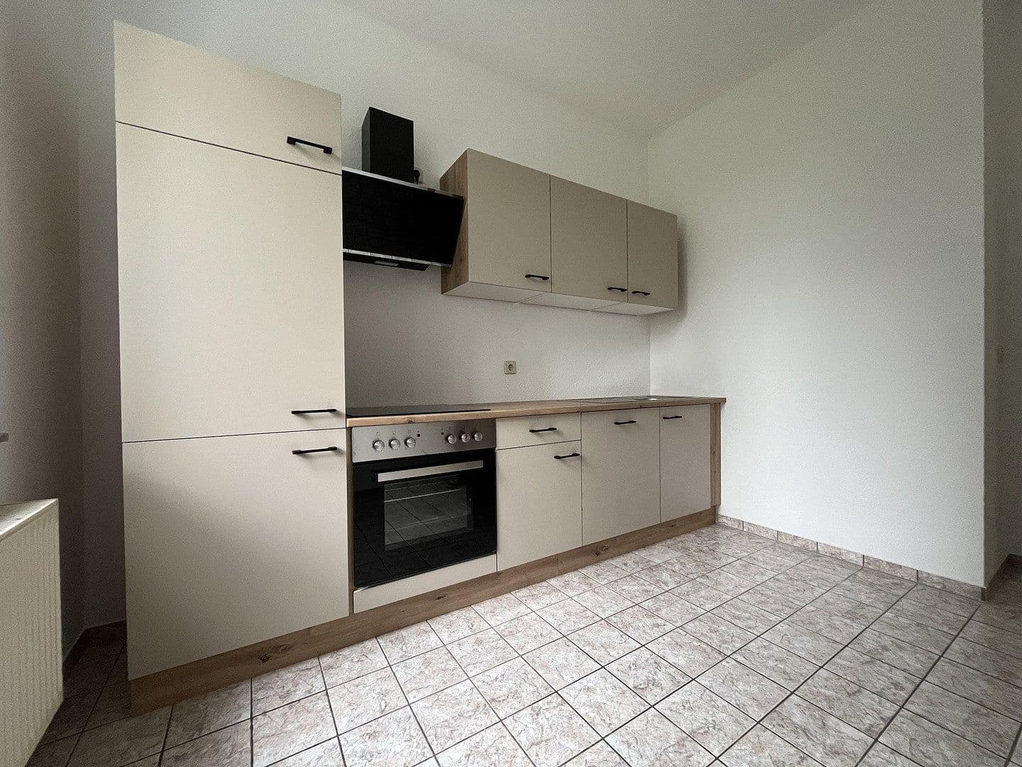 3 bedroom flat to rent, 79 m², Thomas-Mann-Straße 13, Zwickau, Saxony 3 bedroom flat to rent, 79 m², Thomas-Mann-Straße 13, Zwickau, Saxony