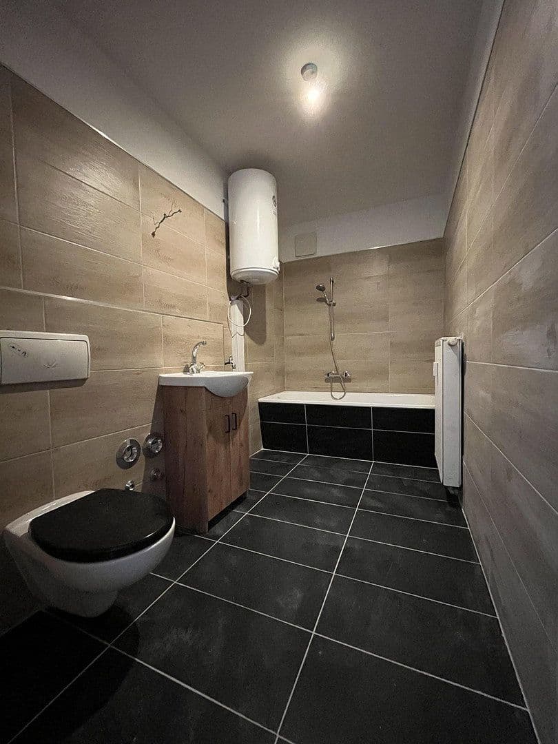 3 bedroom flat to rent, 79 m², Thomas-Mann-Straße 13, Zwickau, Saxony 3 bedroom flat to rent, 79 m², Thomas-Mann-Straße 13, Zwickau, Saxony