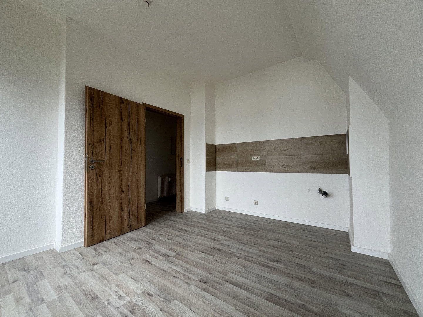 3 bedroom flat to rent, 79 m², Thomas-Mann-Straße 13, Zwickau, Saxony 3 bedroom flat to rent, 79 m², Thomas-Mann-Straße 13, Zwickau, Saxony