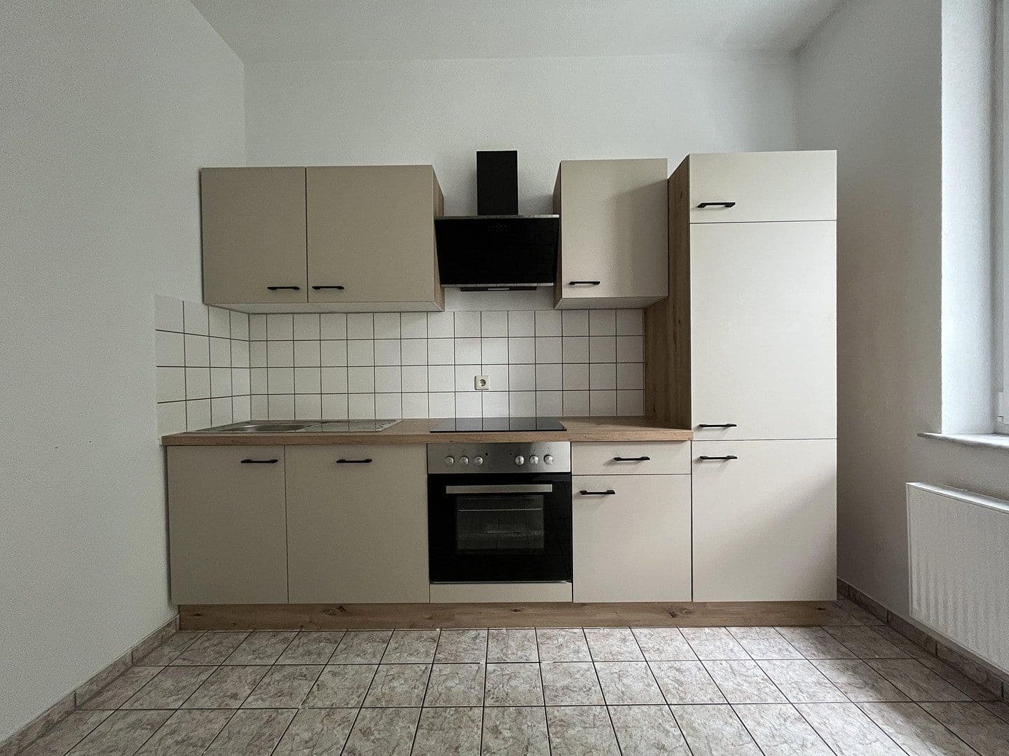 3 bedroom flat to rent, 79 m², Thomas-Mann-Straße 13, Zwickau, Saxony 3 bedroom flat to rent, 79 m², Thomas-Mann-Straße 13, Zwickau, Saxony