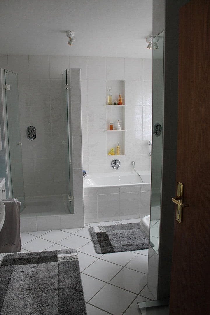 house for sale, 410 m², Crailsheim, Baden-Württemberg house for sale, 410 m², Crailsheim, Baden-Württemberg