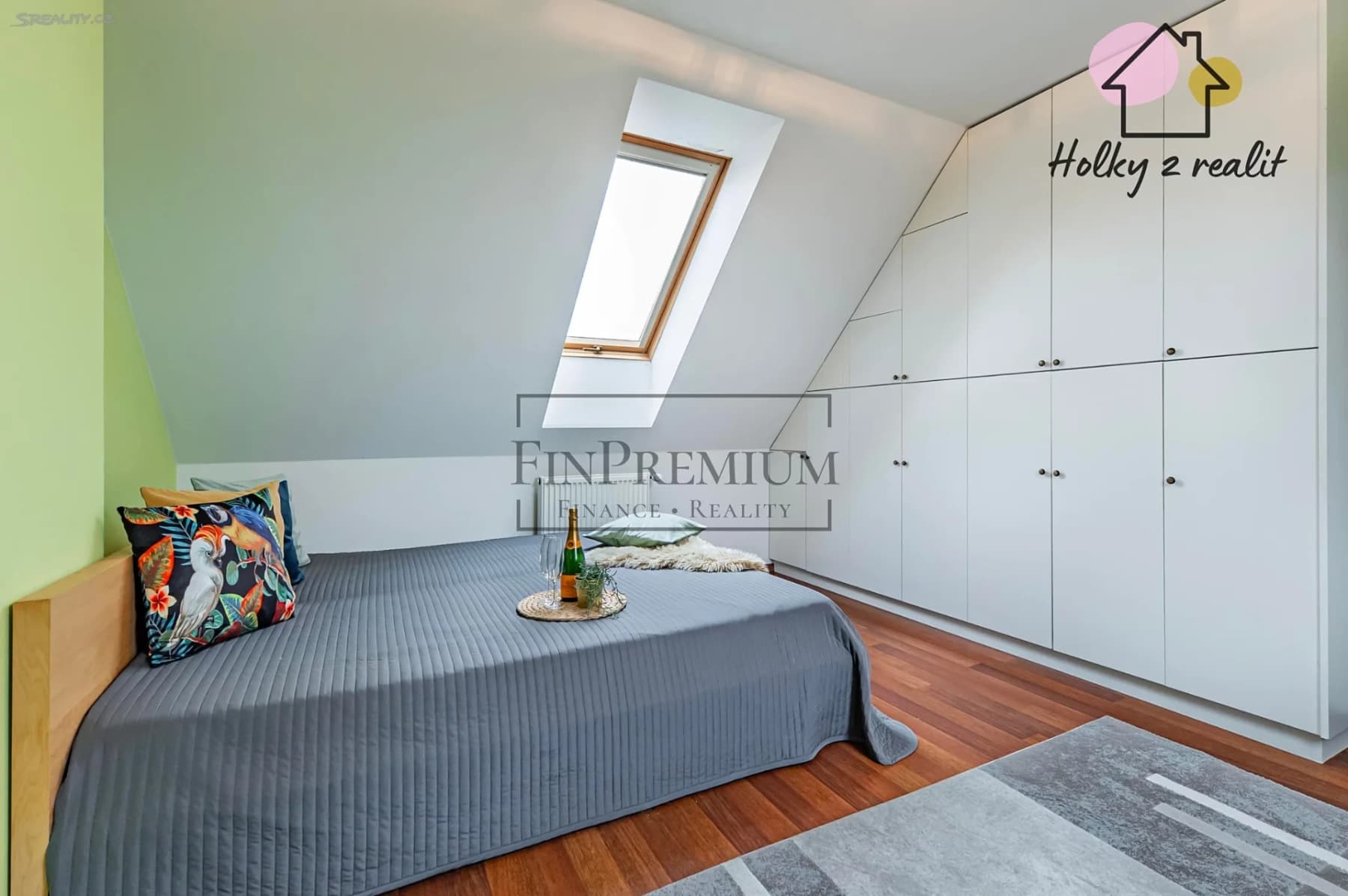 3 bedroom with open-plan kitchen flat for sale, 108 m², Lomená, Jesenice, Středočeský Region 3 bedroom with open-plan kitchen flat for sale, 108 m², Lomená, Jesenice, Středočeský Region