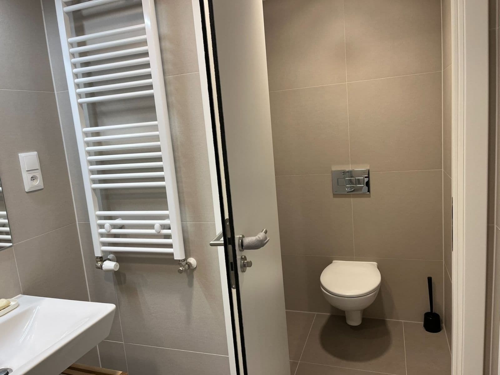 Studio flat to rent, 32 m², Poděbradská, Prague, Prague Studio flat to rent, 32 m², Poděbradská, Prague, Prague