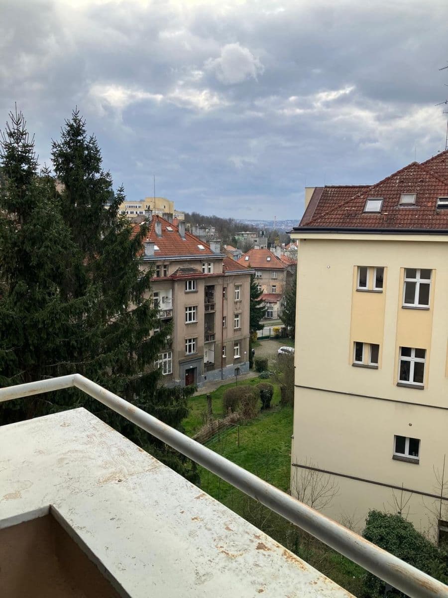 1 bedroom flat to rent, 55 m², Gabčíkova, Prague, Prague 1 bedroom flat to rent, 55 m², Gabčíkova, Prague, Prague