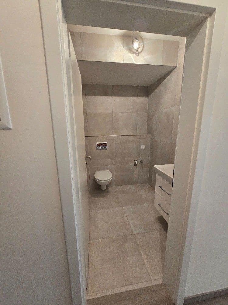 Studio flat to rent, 35 m², Pod Harfou, Prague, Prague Studio flat to rent, 35 m², Pod Harfou, Prague, Prague