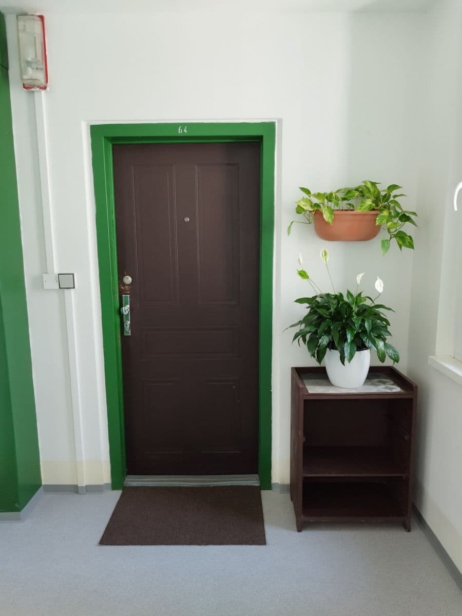 2 bedroom with open-plan kitchen flat to rent, 70 m², Janského, Prague, Prague 2 bedroom with open-plan kitchen flat to rent, 70 m², Janského, Prague, Prague