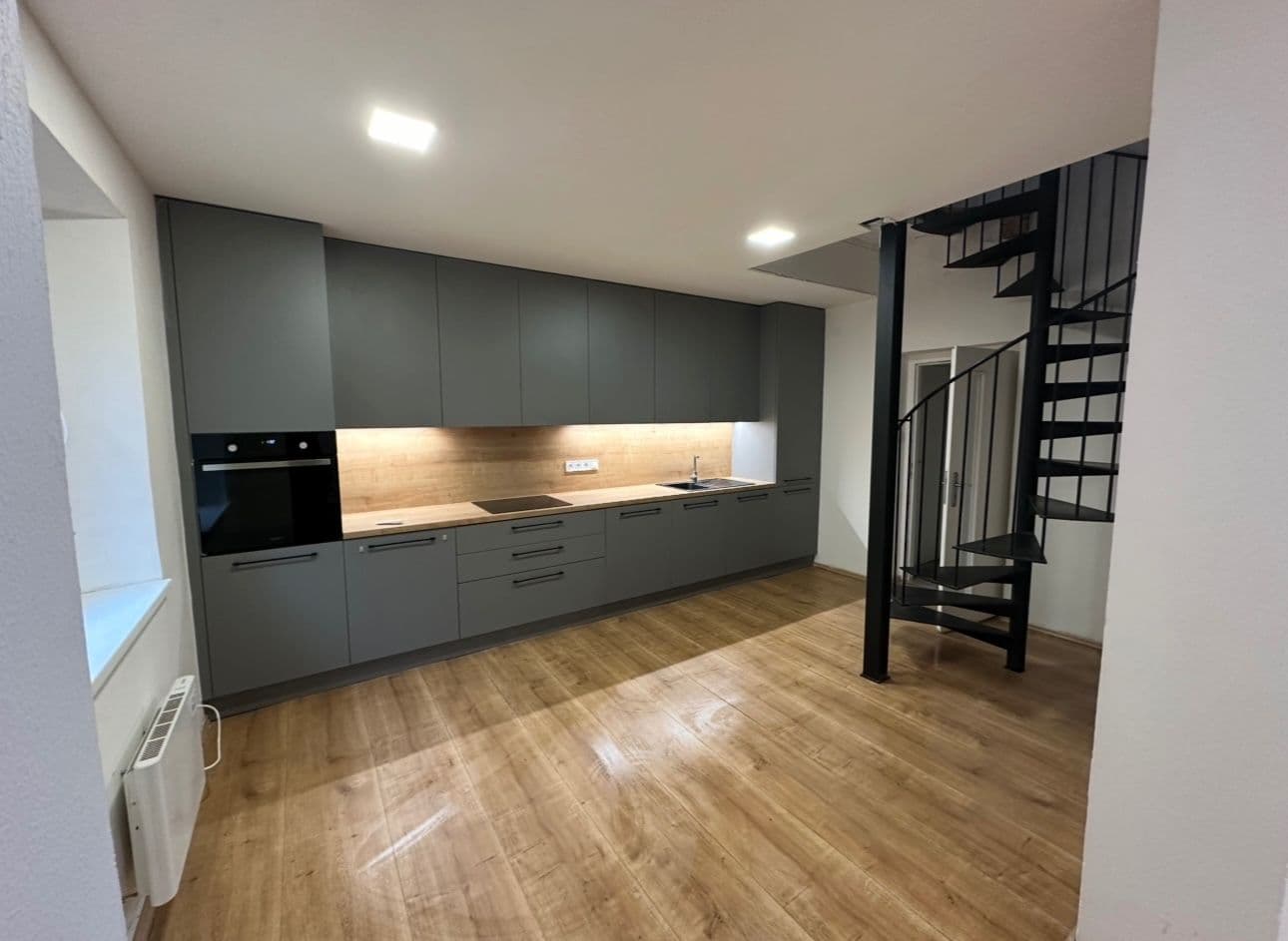 house to rent, 130 m², Chocerady, Středočeský Region house to rent, 130 m², Chocerady, Středočeský Region