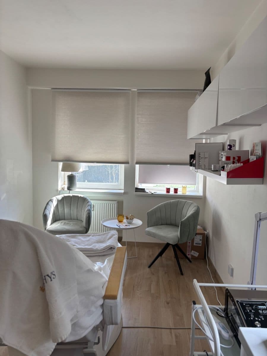 non-residential property to rent, 25 m², Peroutkova, Prague, Prague non-residential property to rent, 25 m², Peroutkova, Prague, Prague