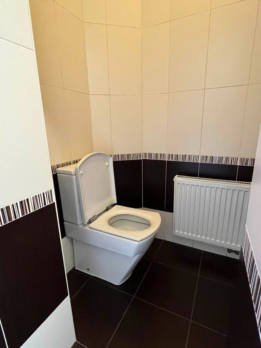 2 bedroom flat to rent, 59 m², Jeseniova, Prague, Prague 2 bedroom flat to rent, 59 m², Jeseniova, Prague, Prague