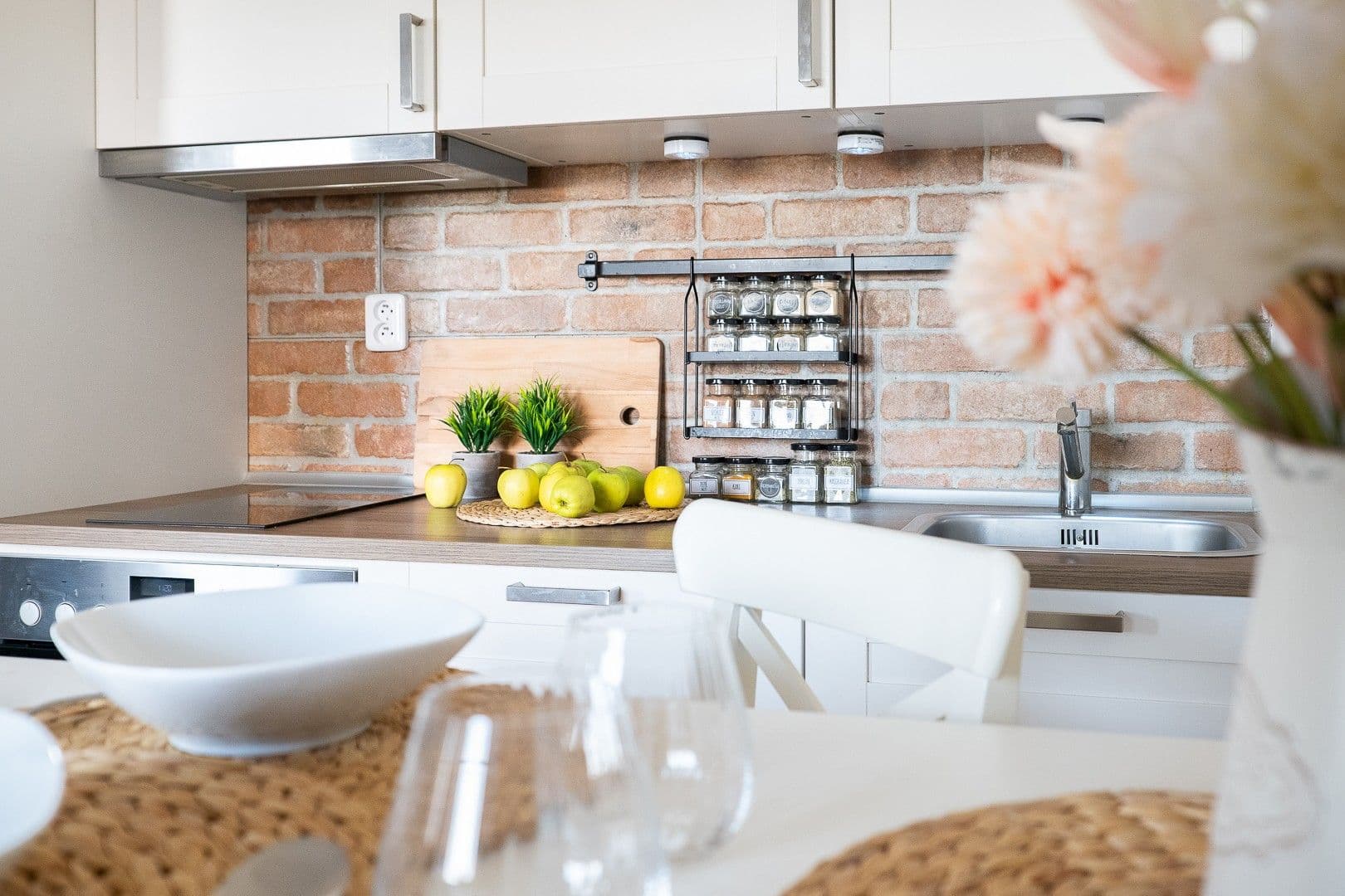 Studio flat for sale, 37 m², Roztocká, Úholičky, Středočeský Region Studio flat for sale, 37 m², Roztocká, Úholičky, Středočeský Region