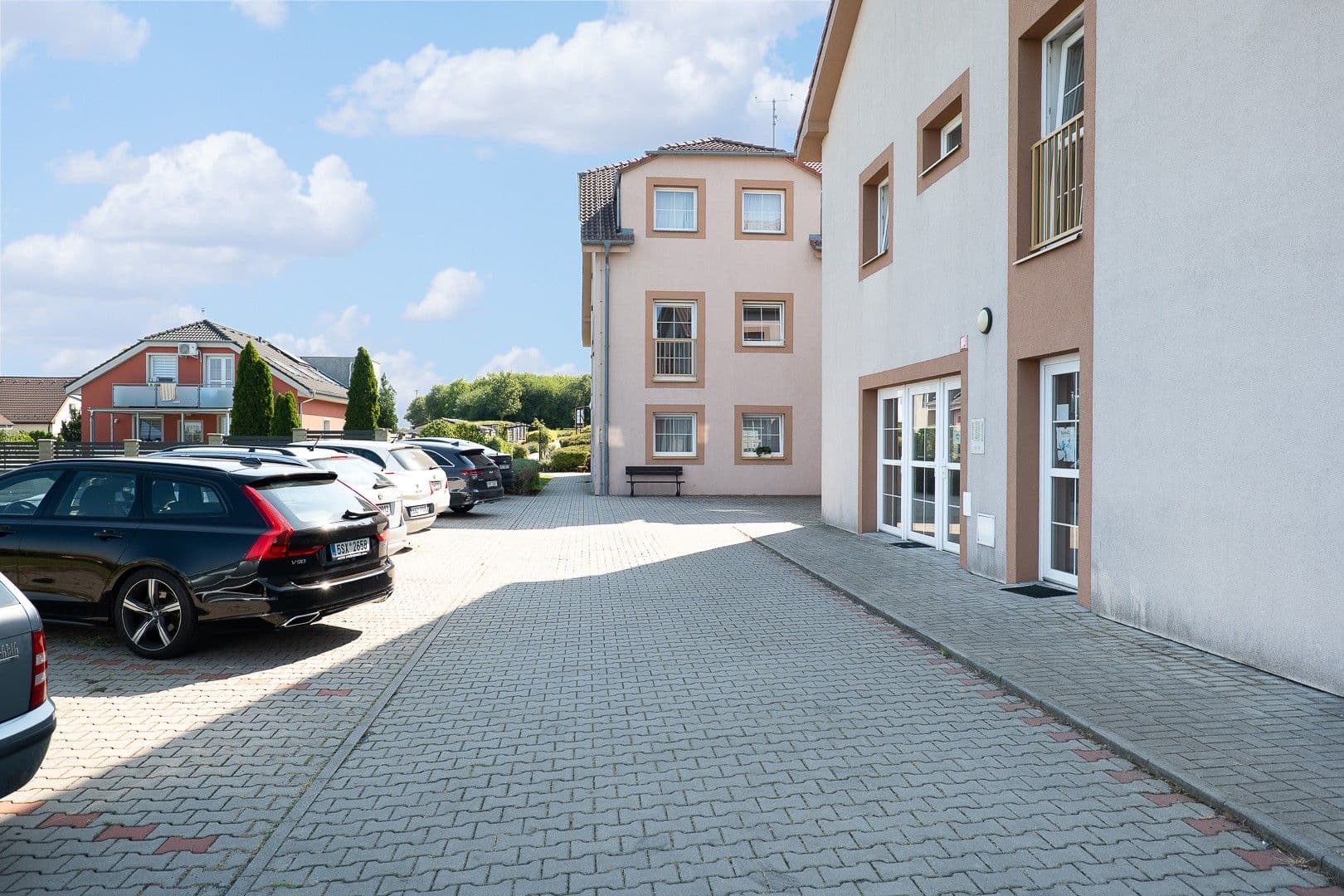 Studio flat for sale, 37 m², Roztocká, Úholičky, Středočeský Region Studio flat for sale, 37 m², Roztocká, Úholičky, Středočeský Region