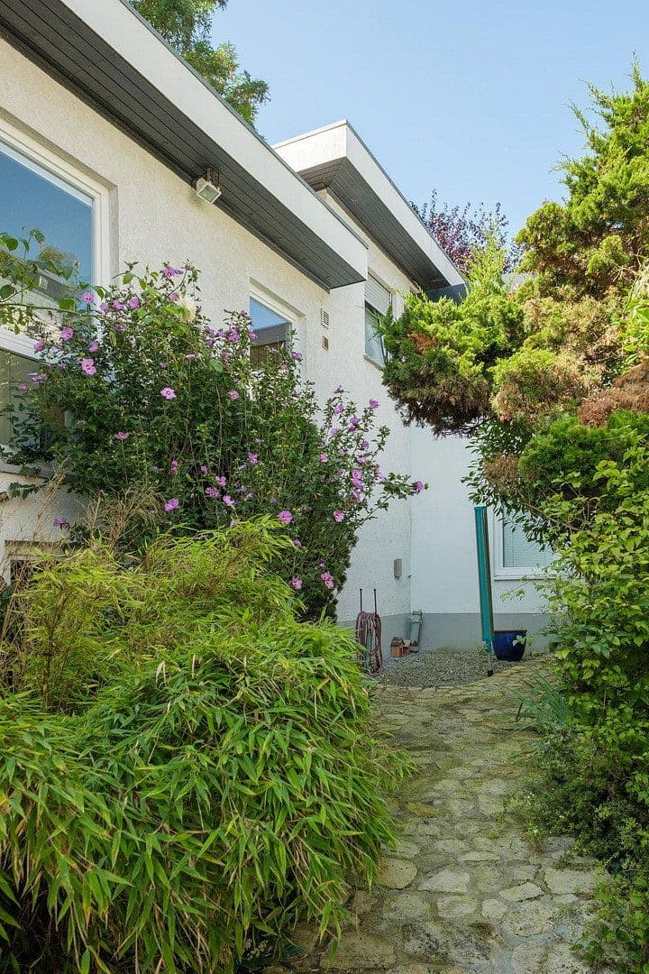 house for sale, 228 m², Ingelheim am Rhein, Rhineland-Palatinate house for sale, 228 m², Ingelheim am Rhein, Rhineland-Palatinate