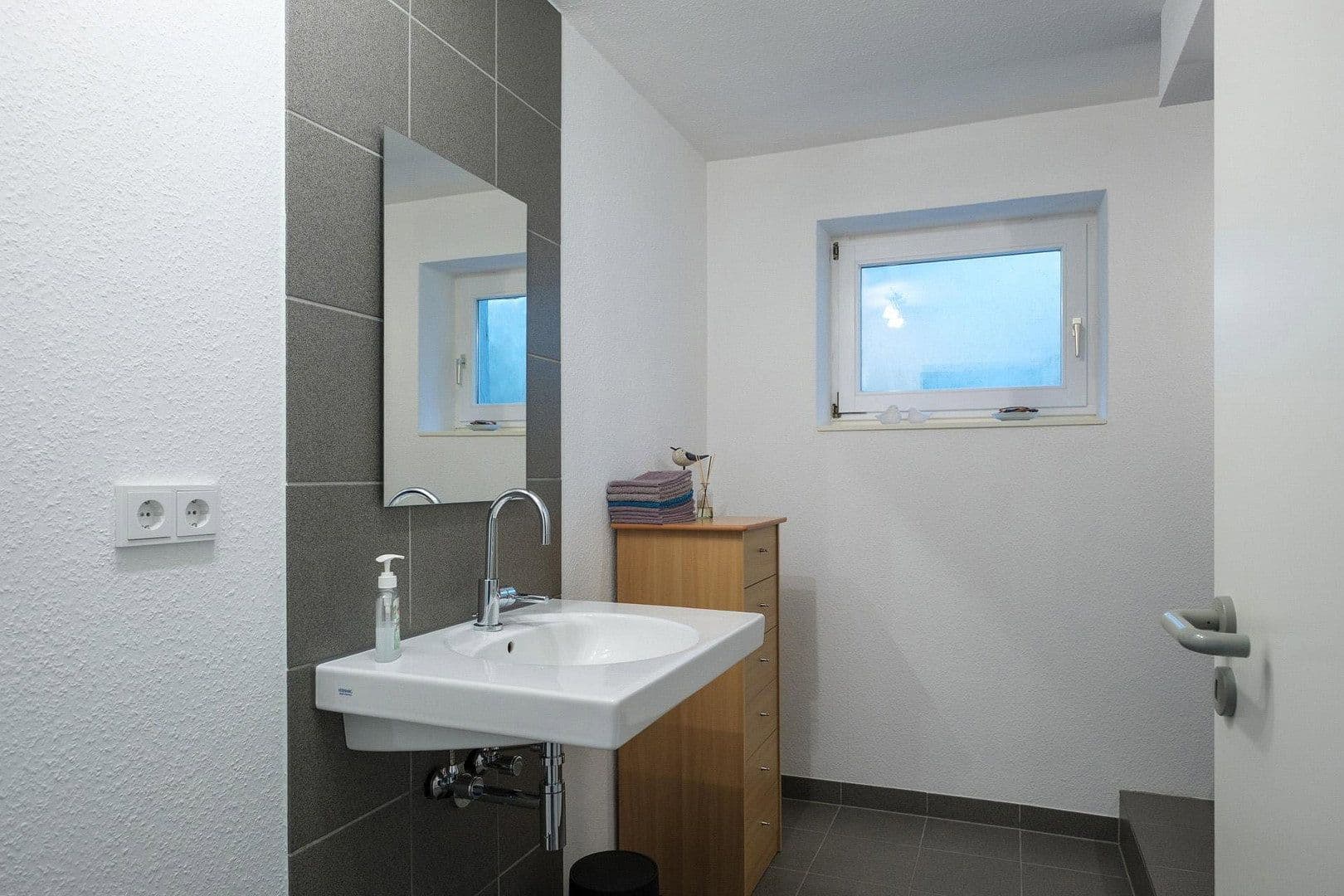 house for sale, 228 m², Ingelheim am Rhein, Rhineland-Palatinate house for sale, 228 m², Ingelheim am Rhein, Rhineland-Palatinate