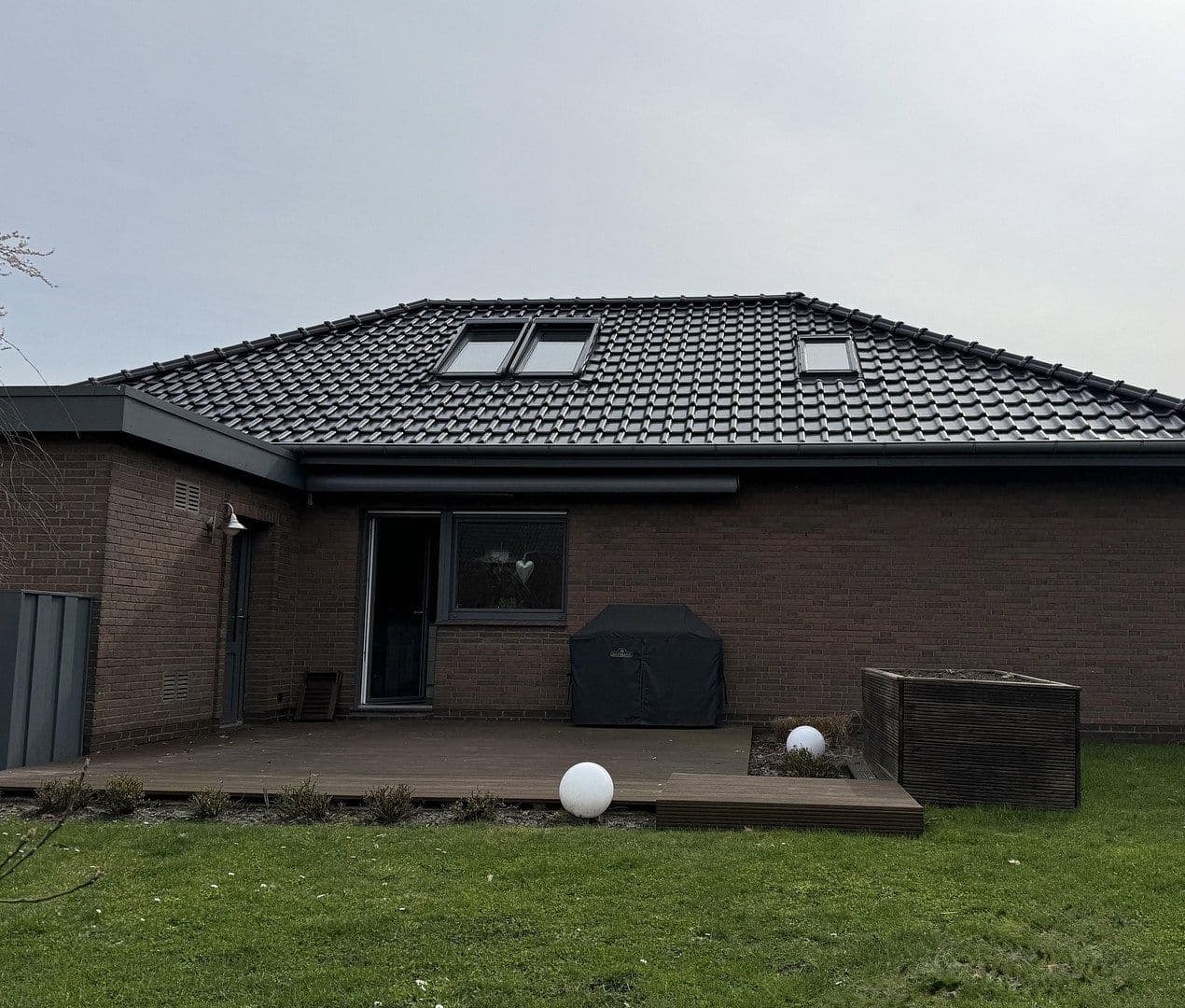 house for sale, 128 m², Roßfelde 12, Zetel, Lower Saxony house for sale, 128 m², Roßfelde 12, Zetel, Lower Saxony