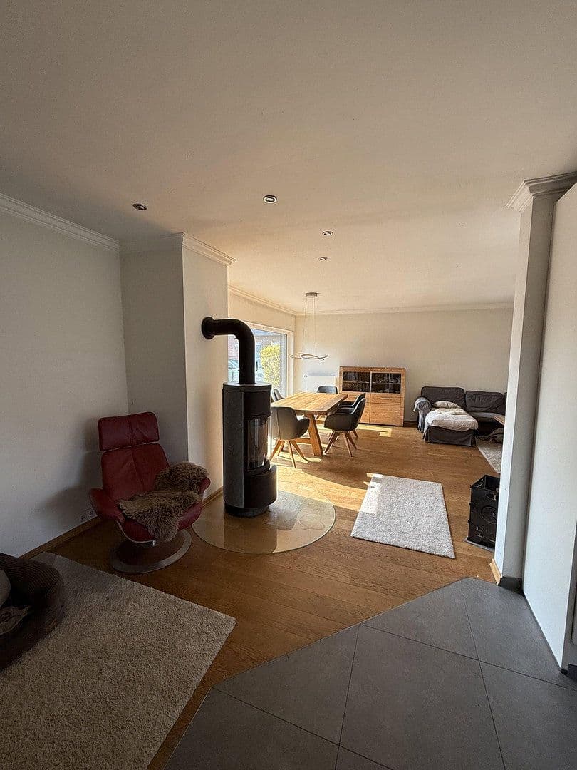 house for sale, 128 m², Roßfelde 12, Zetel, Lower Saxony house for sale, 128 m², Roßfelde 12, Zetel, Lower Saxony