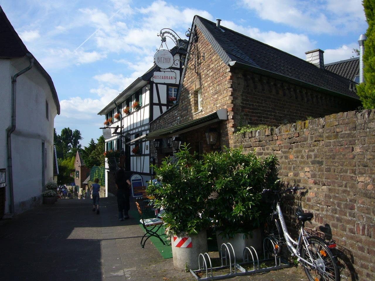 Studio flat to rent, 54 m², Hauptstraße 182, Köln, North Rhine-Westphalia Studio flat to rent, 54 m², Hauptstraße 182, Köln, North Rhine-Westphalia