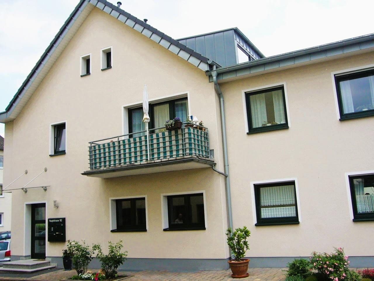 Studio flat to rent, 54 m², Hauptstraße 182, Köln, North Rhine-Westphalia Studio flat to rent, 54 m², Hauptstraße 182, Köln, North Rhine-Westphalia