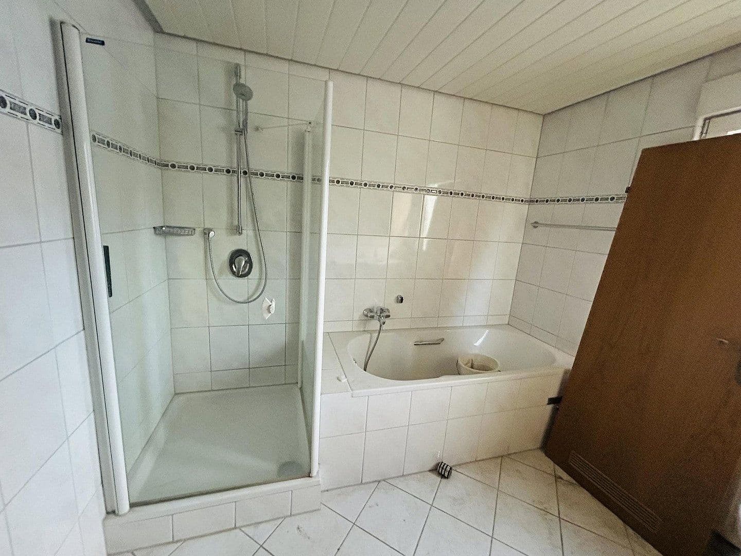 1 bedroom with open-plan kitchen flat to rent, 63 m², Wasenstr. 11, Kirchheim am Neckar, Baden-Württemberg 1 bedroom with open-plan kitchen flat to rent, 63 m², Wasenstr. 11, Kirchheim am Neckar, Baden-Württemberg