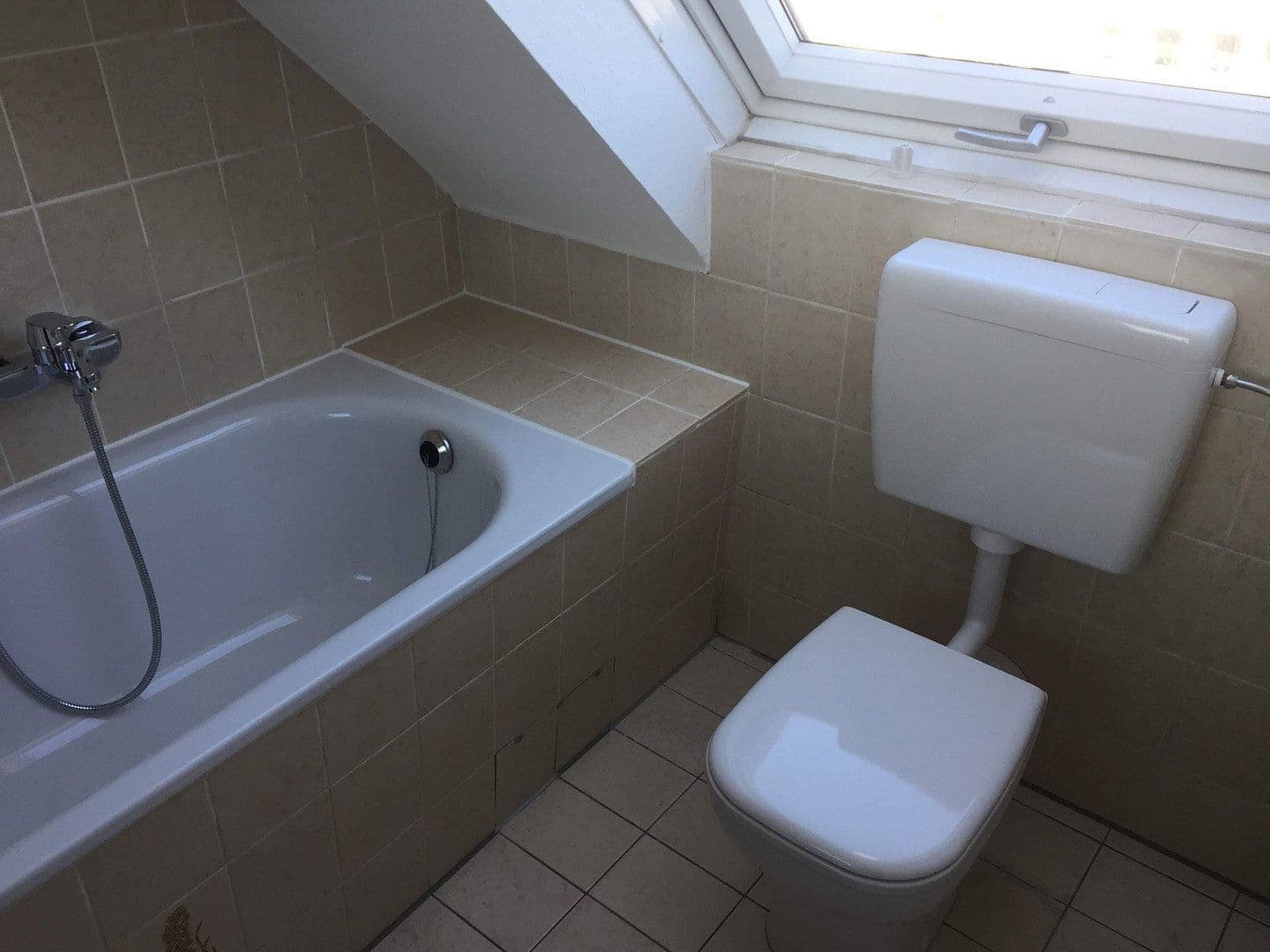 3 bedroom flat to rent, 66 m², Petersstrasse 59, Krefeld, North Rhine-Westphalia 3 bedroom flat to rent, 66 m², Petersstrasse 59, Krefeld, North Rhine-Westphalia