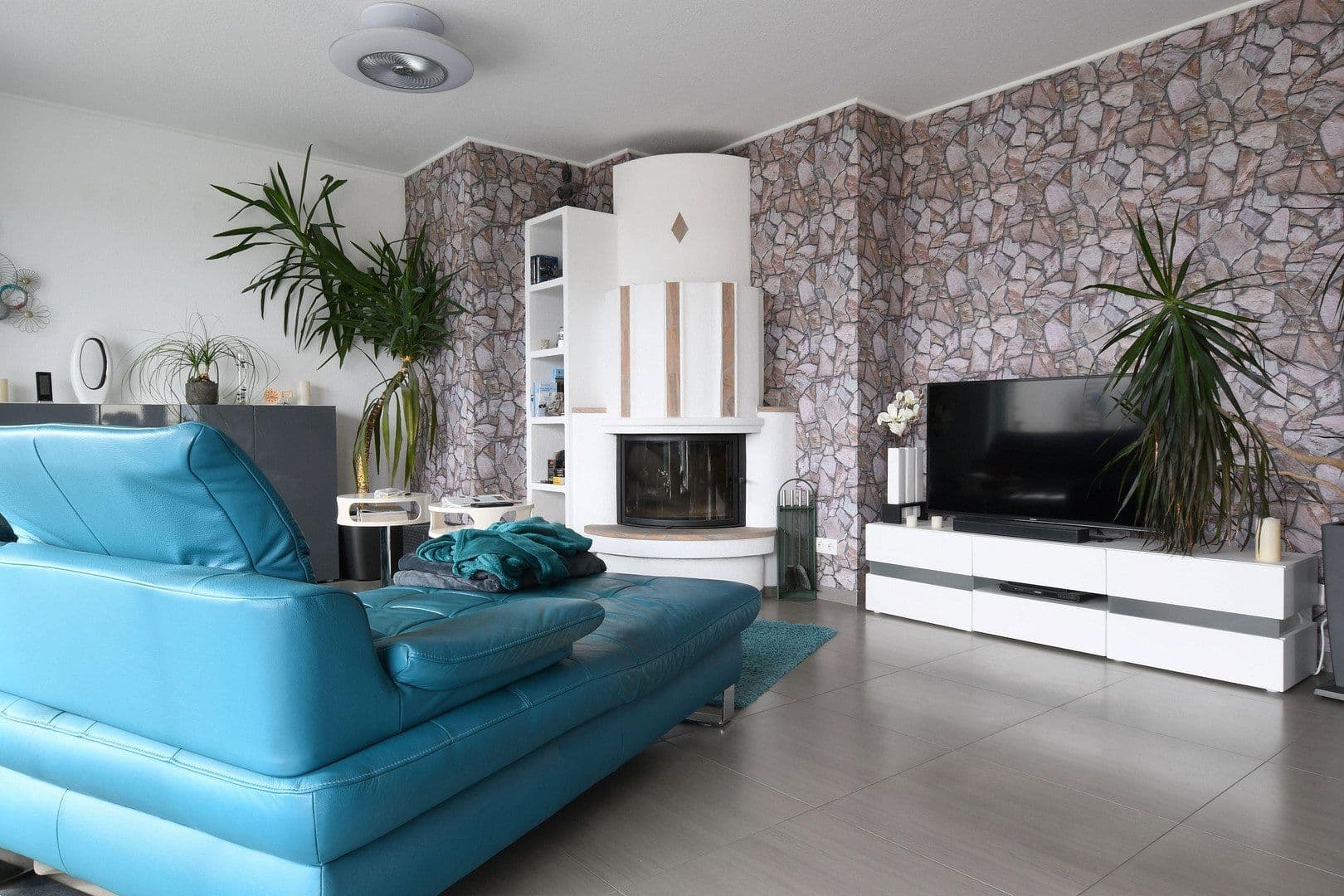 3 bedroom with open-plan kitchen flat to rent, 140 m², Pfaffenhofener Straße 10, Heilbronn Böckingen, Baden-Württemberg 3 bedroom with open-plan kitchen flat to rent, 140 m², Pfaffenhofener Straße 10, Heilbronn Böckingen, Baden-Württemberg