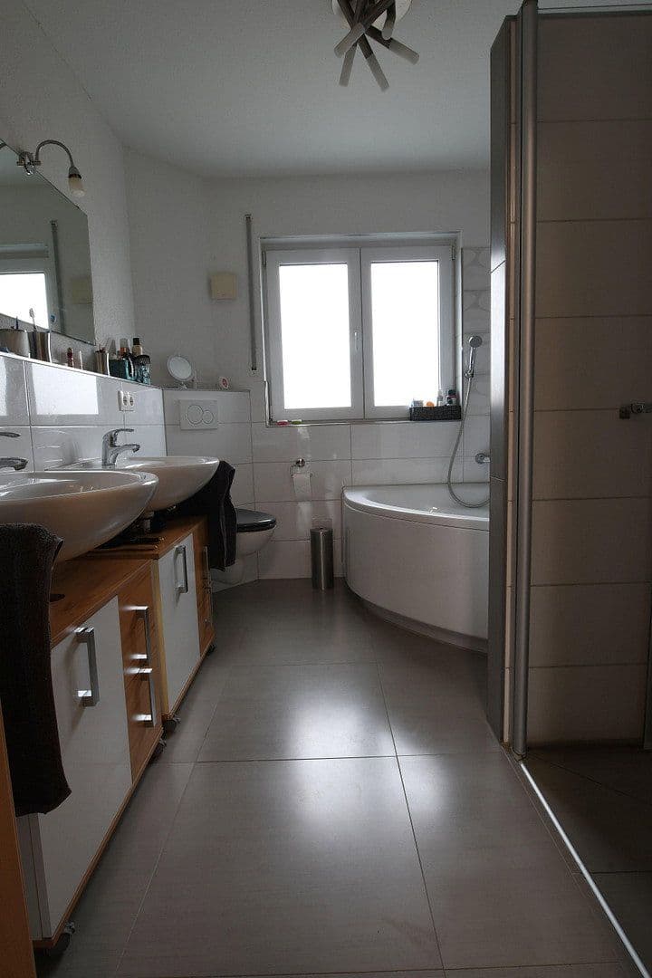 3 bedroom with open-plan kitchen flat to rent, 140 m², Pfaffenhofener Straße 10, Heilbronn Böckingen, Baden-Württemberg 3 bedroom with open-plan kitchen flat to rent, 140 m², Pfaffenhofener Straße 10, Heilbronn Böckingen, Baden-Württemberg