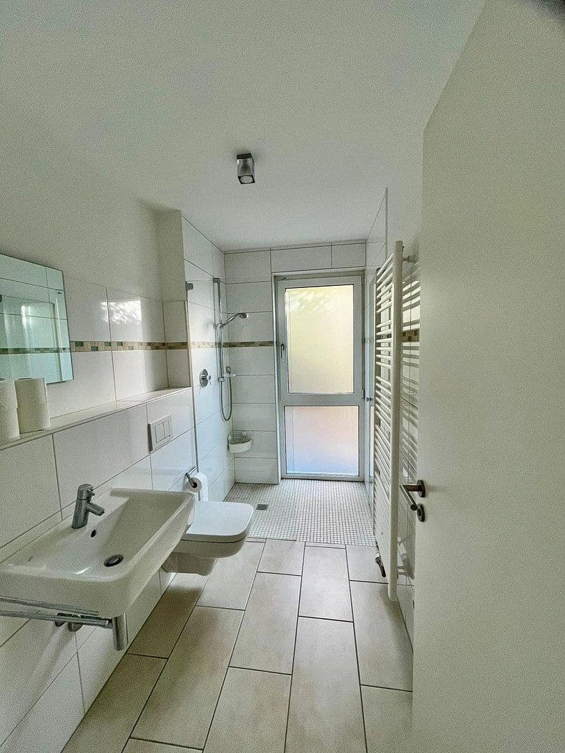 2 bedroom with open-plan kitchen flat to rent, 131 m², Weinheim, Baden-Württemberg 2 bedroom with open-plan kitchen flat to rent, 131 m², Weinheim, Baden-Württemberg