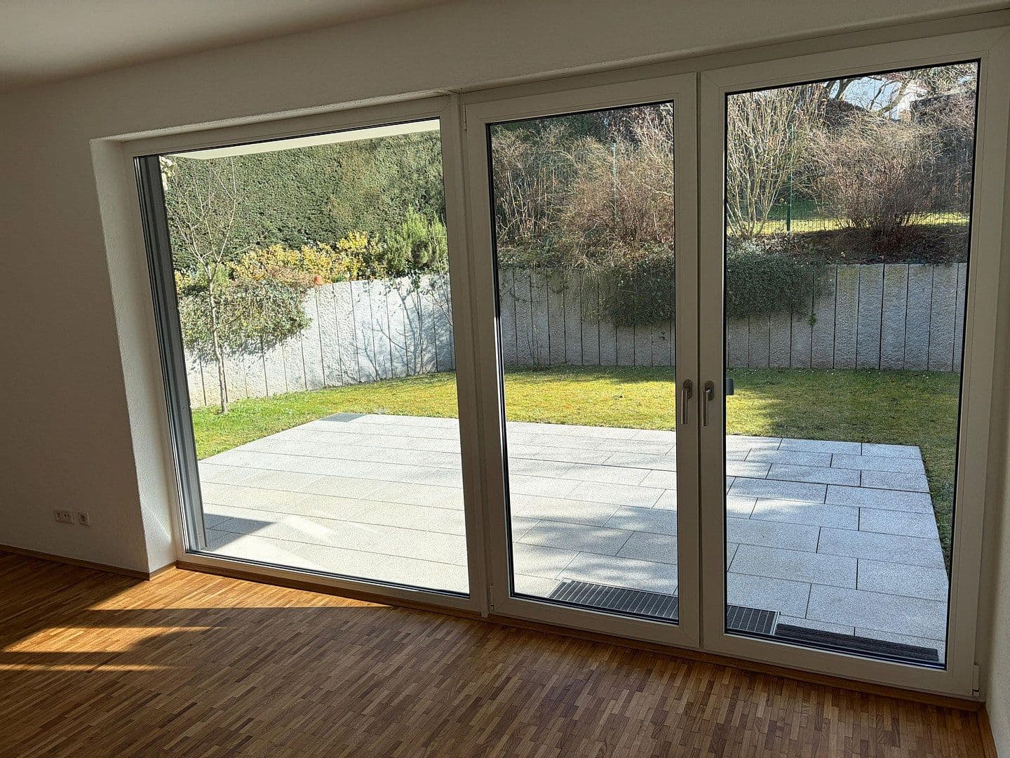 2 bedroom with open-plan kitchen flat to rent, 131 m², Weinheim, Baden-Württemberg 2 bedroom with open-plan kitchen flat to rent, 131 m², Weinheim, Baden-Württemberg