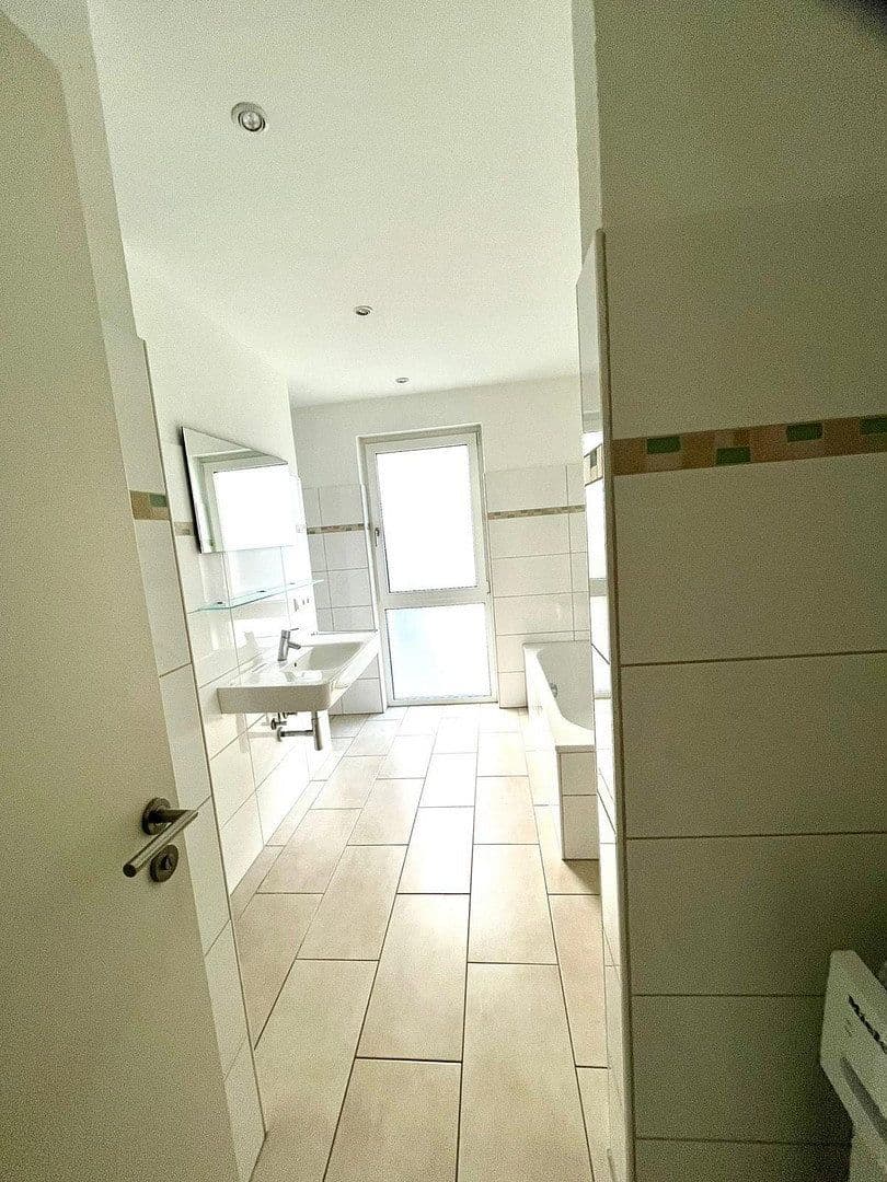 2 bedroom with open-plan kitchen flat to rent, 131 m², Weinheim, Baden-Württemberg 2 bedroom with open-plan kitchen flat to rent, 131 m², Weinheim, Baden-Württemberg