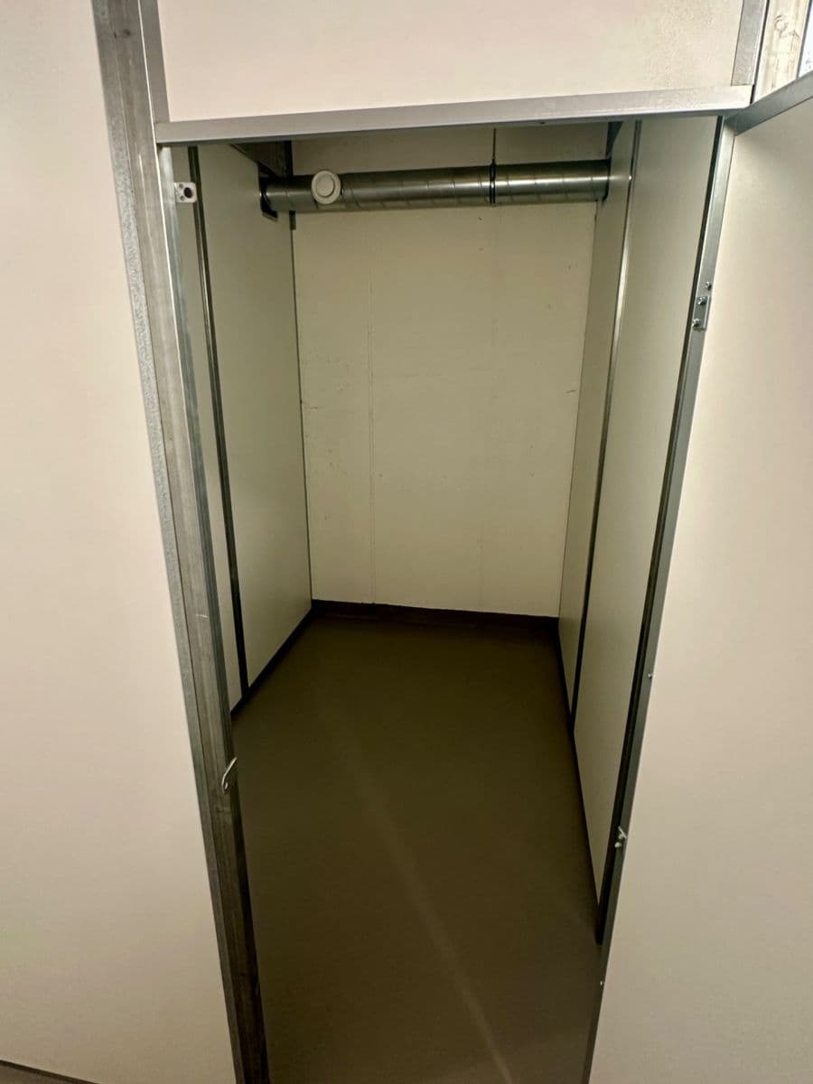 Studio flat to rent, 36 m², Bukačova, Prague, Prague Studio flat to rent, 36 m², Bukačova, Prague, Prague