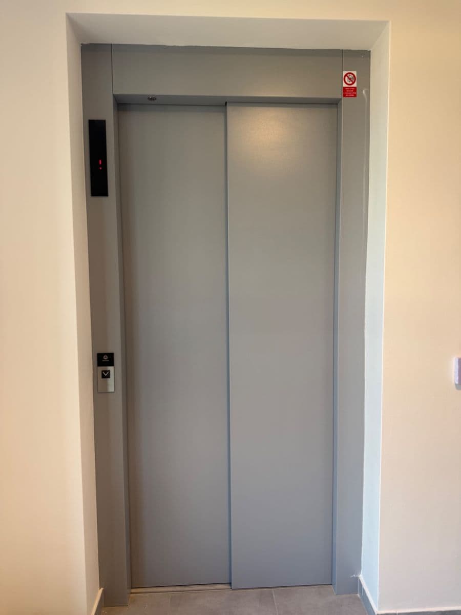 Studio flat to rent, 36 m², Bukačova, Prague, Prague Studio flat to rent, 36 m², Bukačova, Prague, Prague