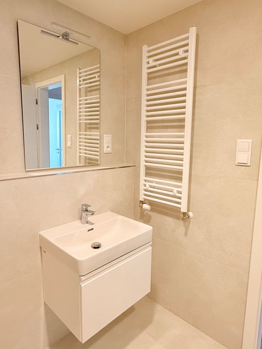 Studio flat to rent, 36 m², Bukačova, Prague, Prague Studio flat to rent, 36 m², Bukačova, Prague, Prague