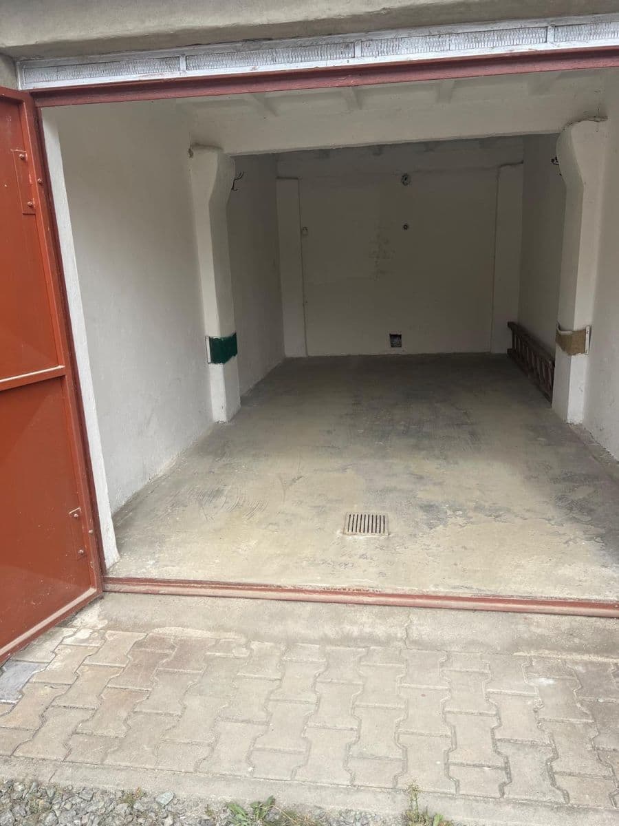 garage for sale, 17 m², Pardubice, Pardubický Region garage for sale, 17 m², Pardubice, Pardubický Region