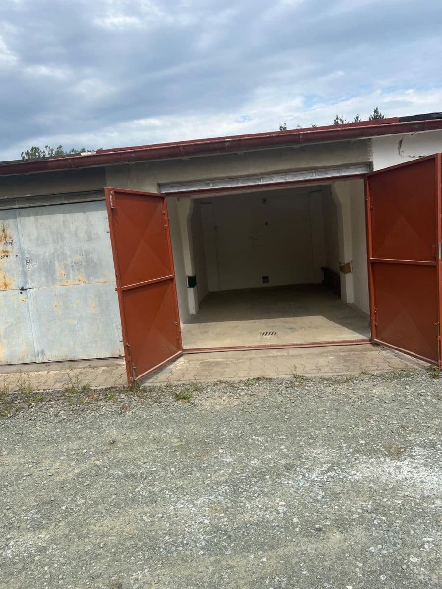 garage for sale, 17 m², Pardubice, Pardubický Region garage for sale, 17 m², Pardubice, Pardubický Region