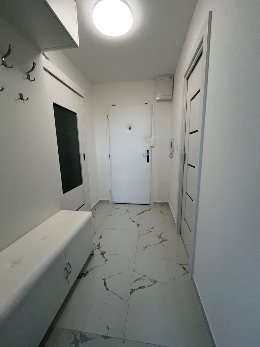 Studio flat for sale, 42 m², Teyschlova, Brno, Jihomoravský Region Studio flat for sale, 42 m², Teyschlova, Brno, Jihomoravský Region