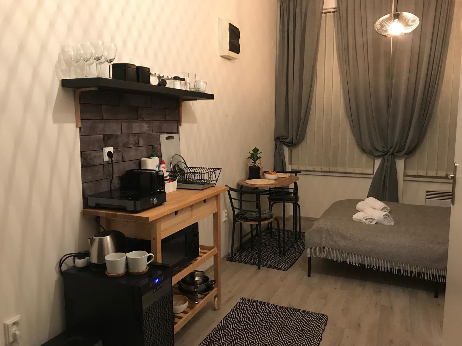 4 bedroom with open-plan kitchen flat for sale, 93 m², Na Valentince, Prague, Prague 4 bedroom with open-plan kitchen flat for sale, 93 m², Na Valentince, Prague, Prague