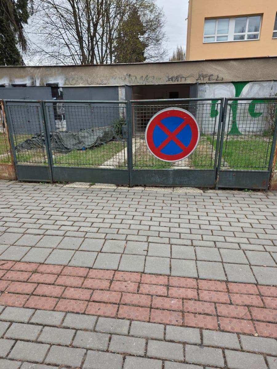 garage to rent, 16 m², Jungmannova, Brno, Jihomoravský Region garage to rent, 16 m², Jungmannova, Brno, Jihomoravský Region