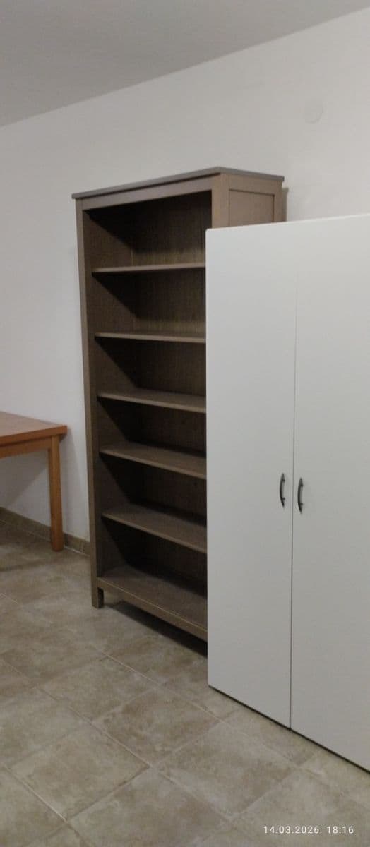 1 bedroom flat to rent, 35 m², Janka Kráľa, Madunice, Trnavský Region 1 bedroom flat to rent, 35 m², Janka Kráľa, Madunice, Trnavský Region