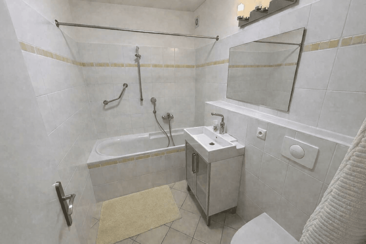 2 bedroom with open-plan kitchen flat for sale, 81 m², Lipno nad Vltavou, Jihočeský Region 2 bedroom with open-plan kitchen flat for sale, 81 m², Lipno nad Vltavou, Jihočeský Region