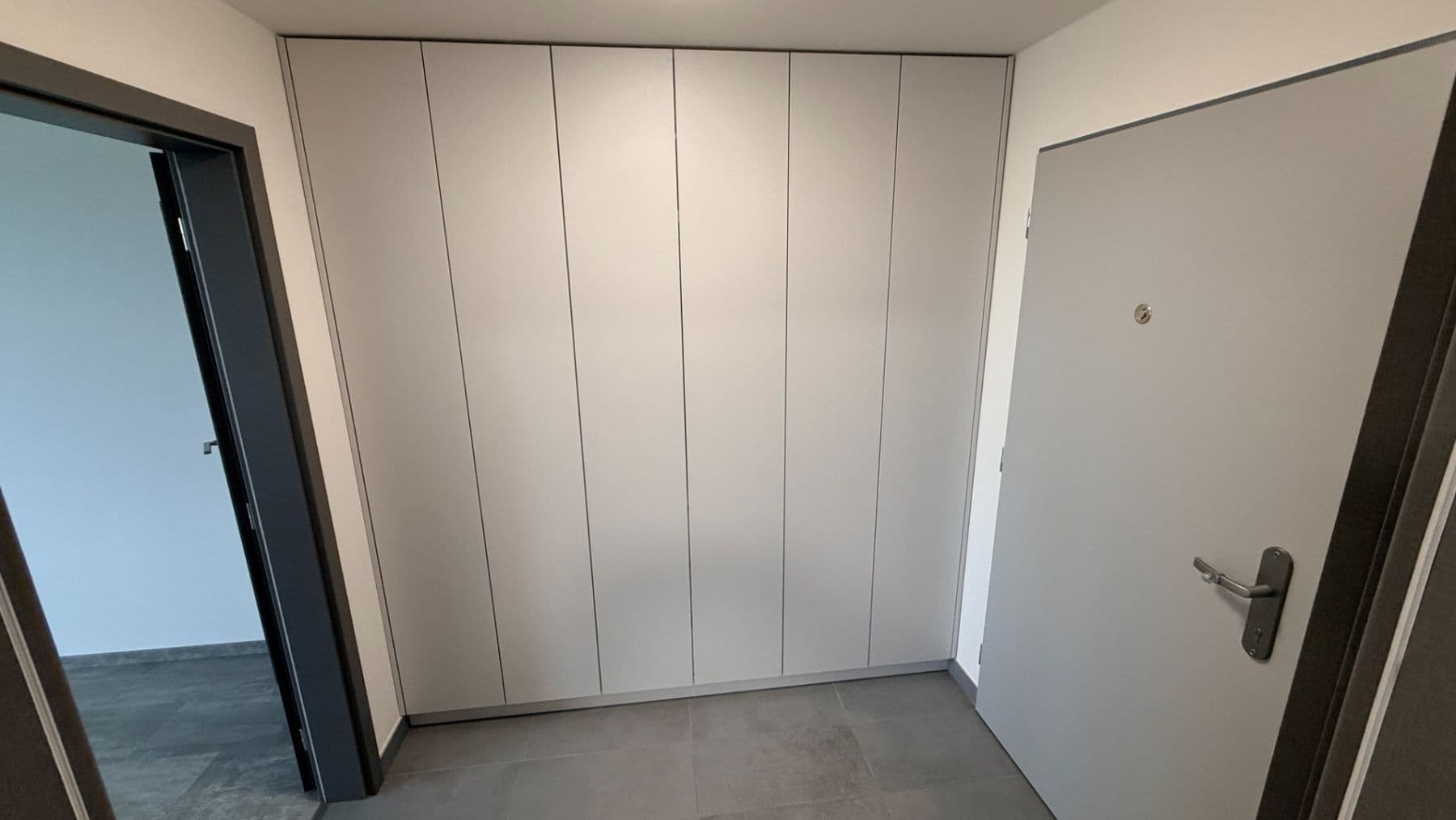 Studio flat to rent, 32 m², Strančická, Prague, Prague Studio flat to rent, 32 m², Strančická, Prague, Prague